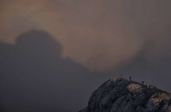 der Westgipfel mit dem Matrashaus Schatten