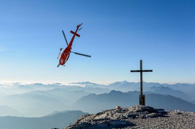 Ohne Passagiere Rückflug zum Arthurhaus